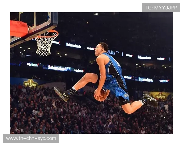 赛季最“疯狂”的扣篮比赛,谁的动作最精彩?,扣篮大赛谁最厉害